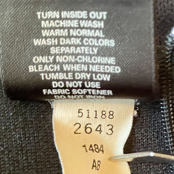 Land’s End 1/4 zip long sleeve shirt - Picture 5 of 5